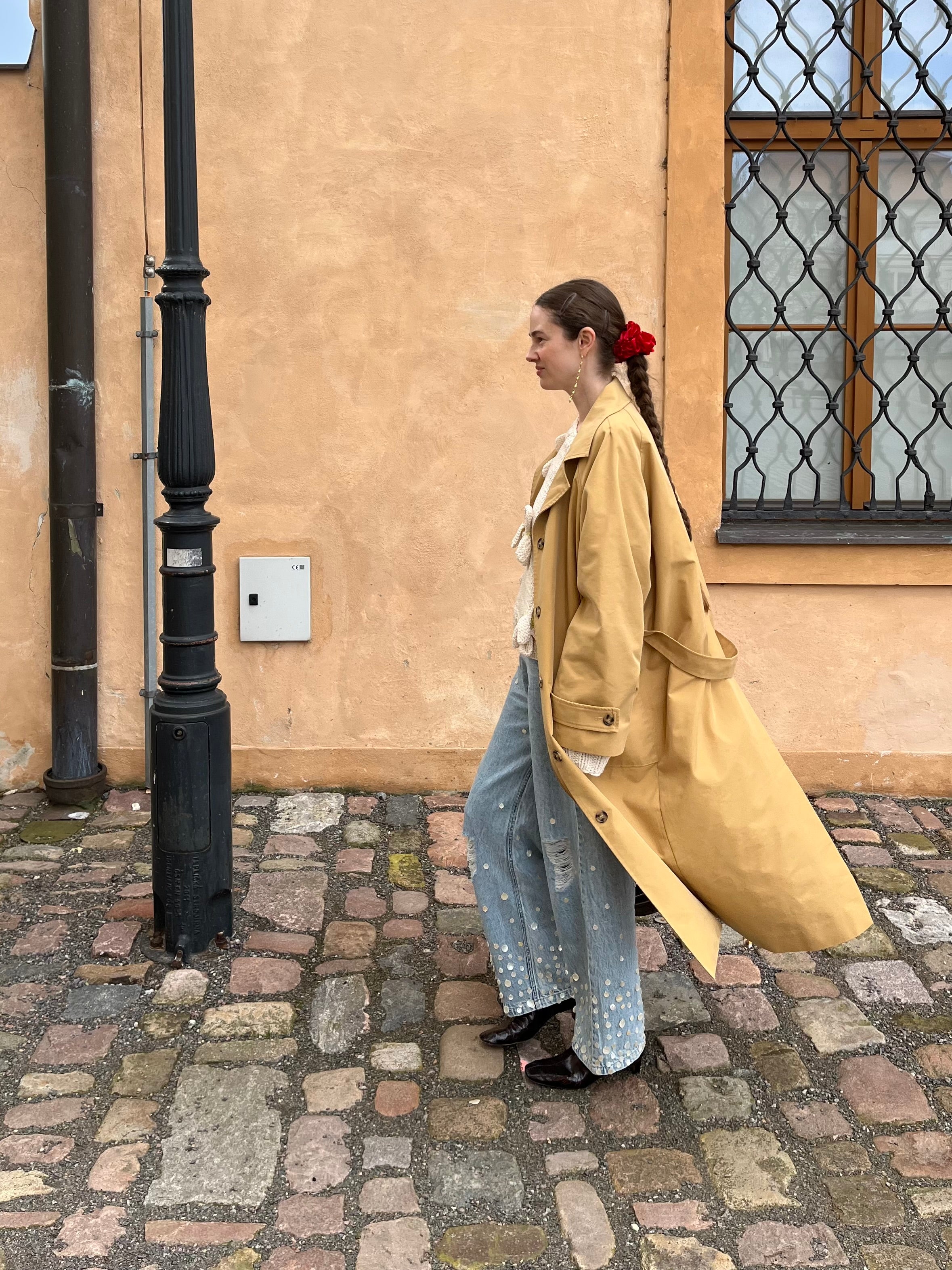 DREAM GIRL FT. MARIE ABSOLONOVA