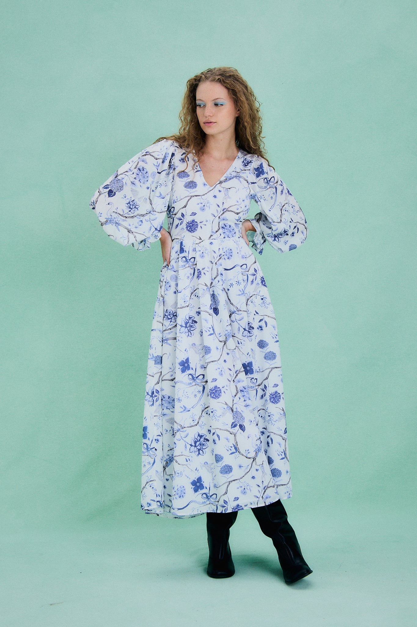 Essen Dress blue