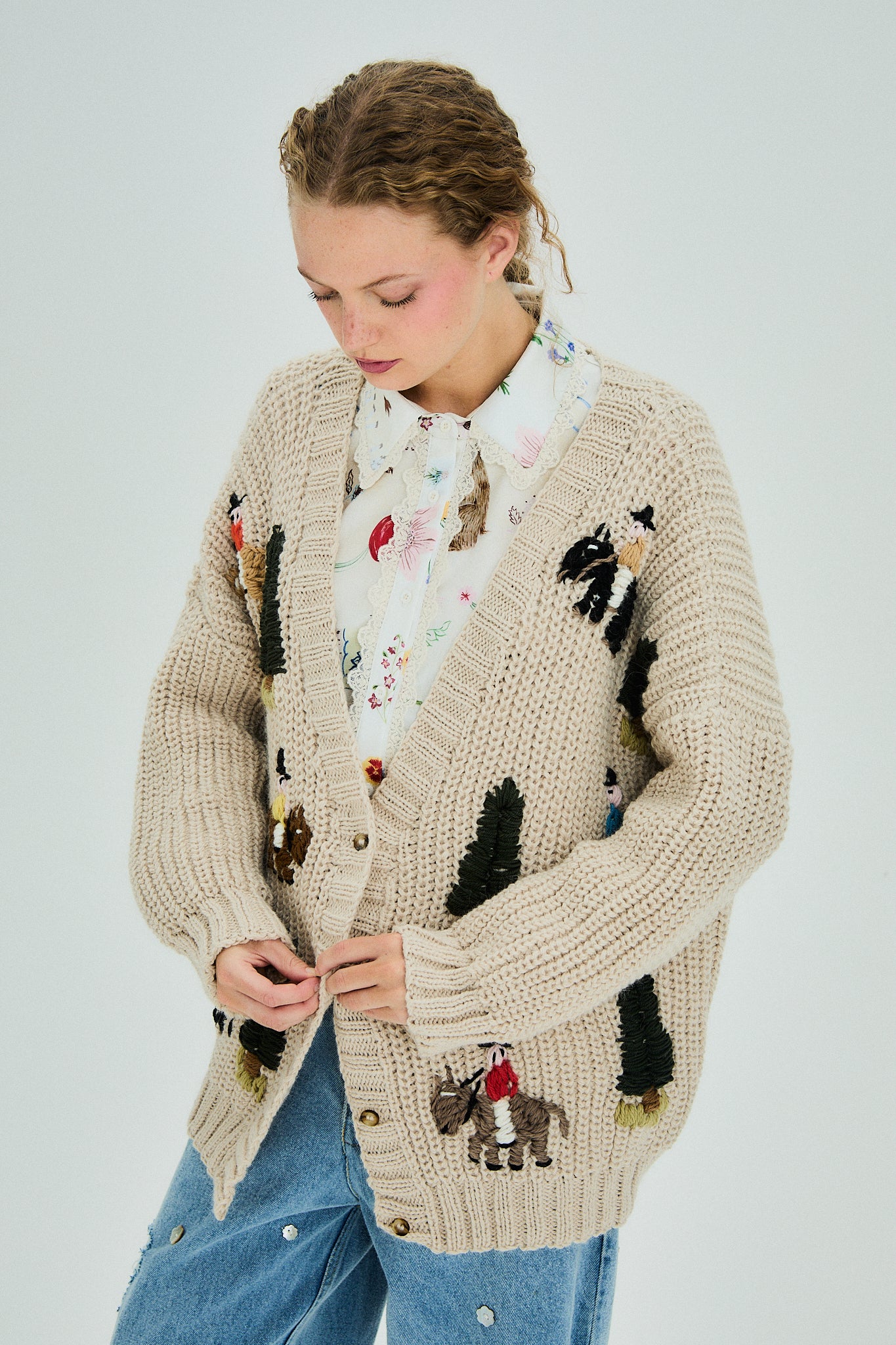Arelauquen Cardigan sand