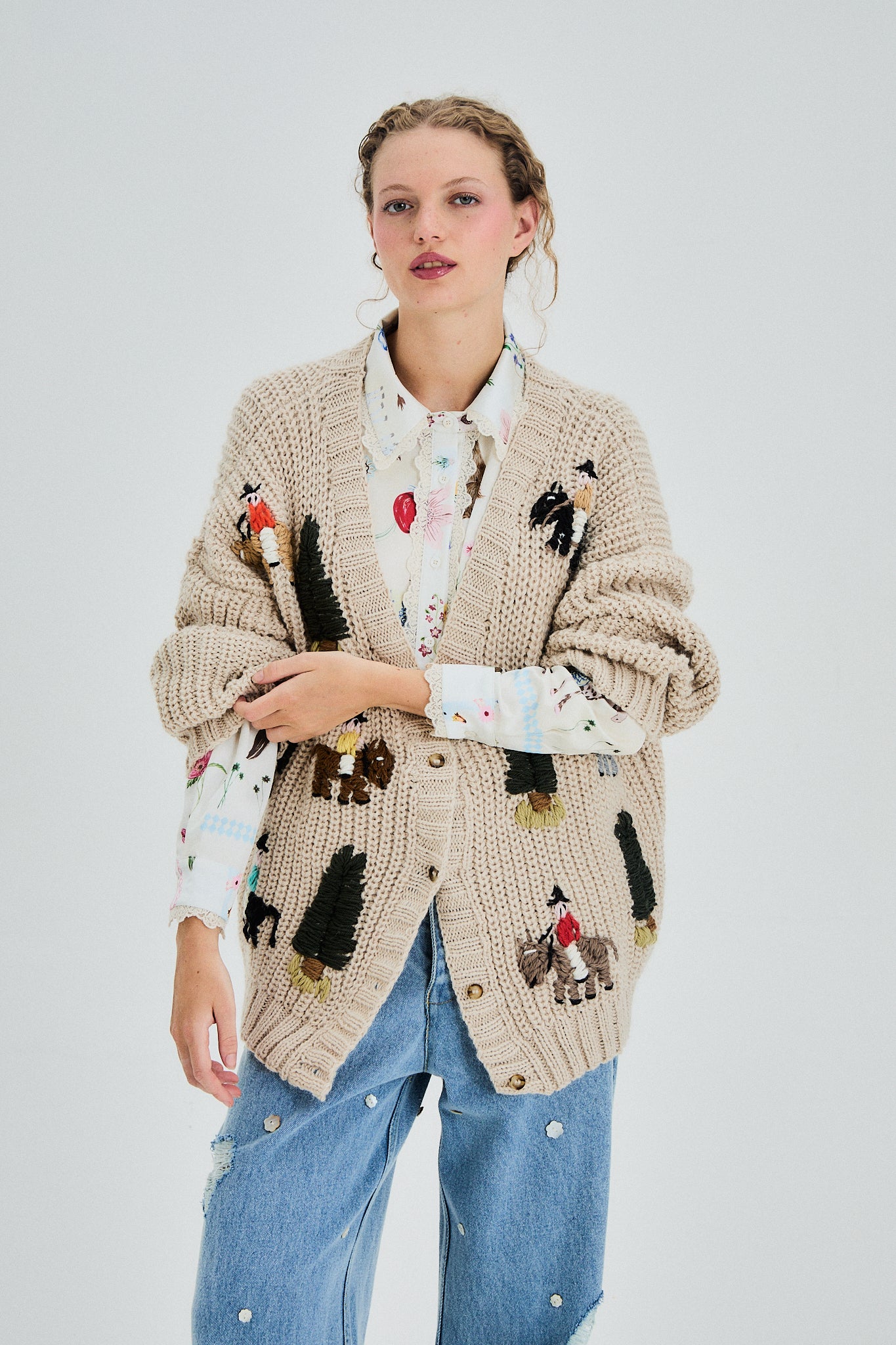 Arelauquen Cardigan sand