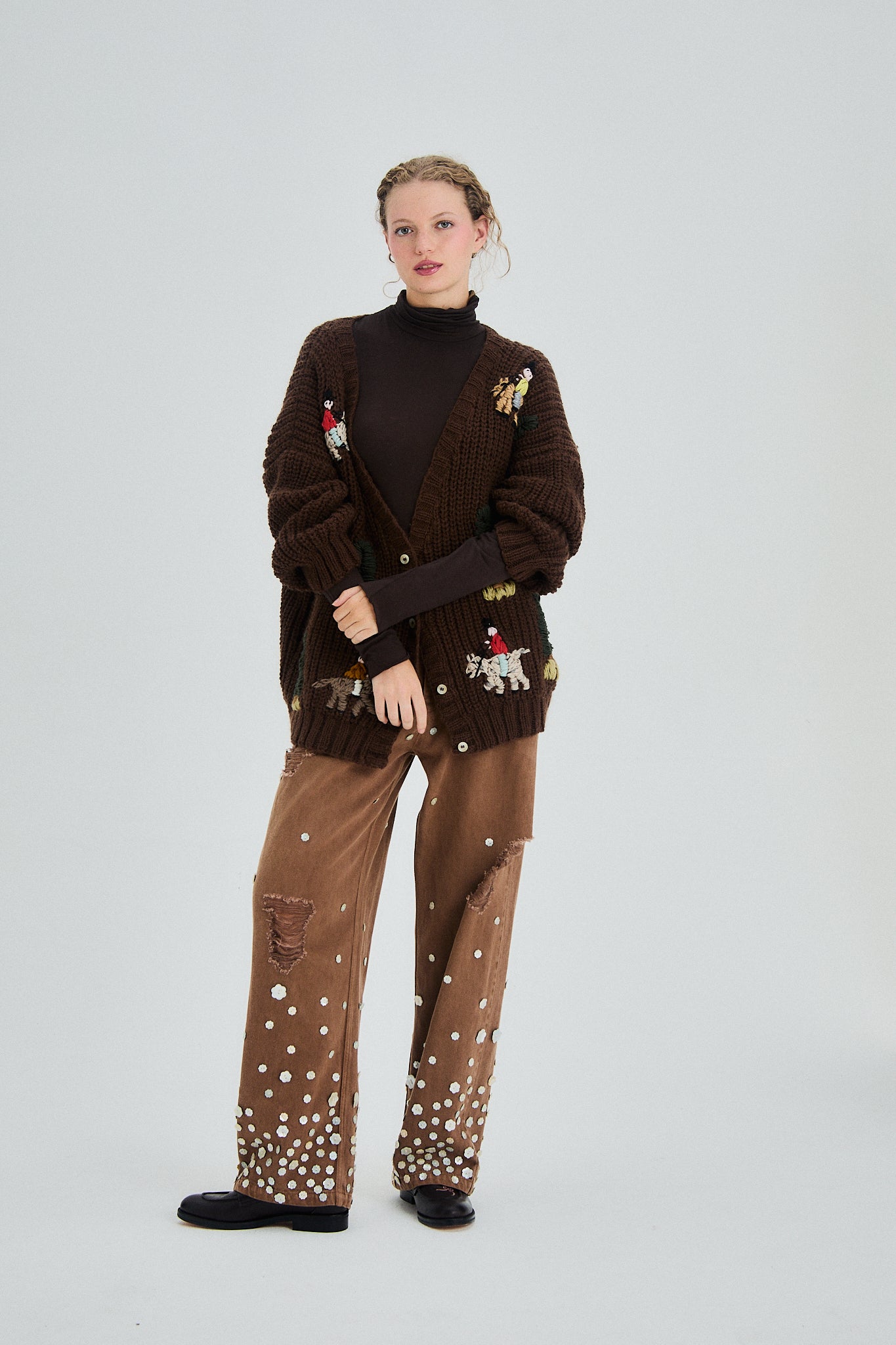 Arelauquen Cardigan brown